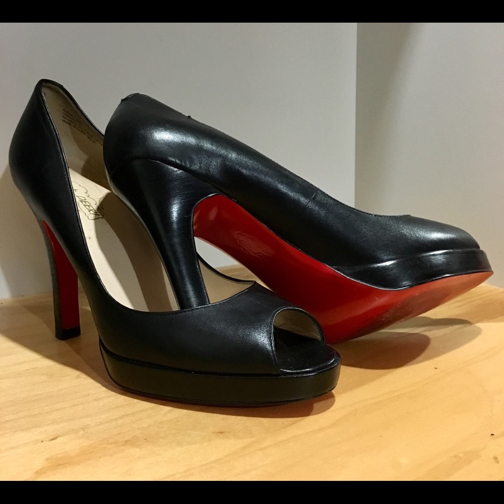 Louboutin-style black/red peep toe heels size 8